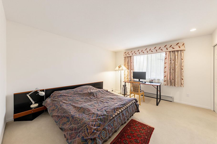 1363 W 48th Avenue Vancouver, BC - 34
