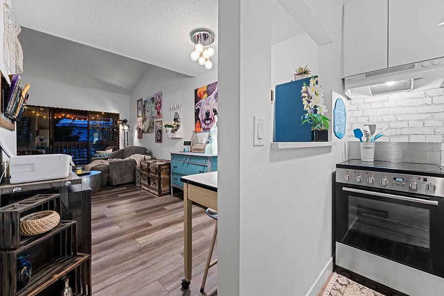 401 2173 W 6 Avenue Vancouver, BC - 13