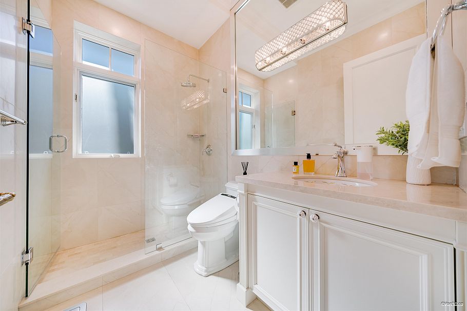 1198 Matthews Avenue Vancouver, BC - 6