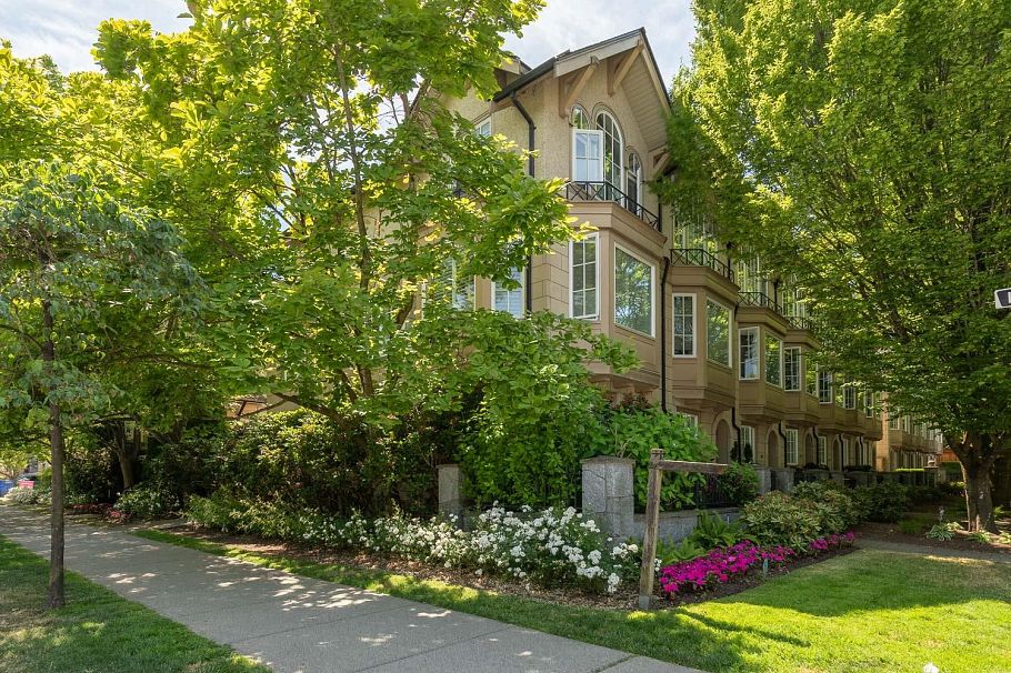 2943 Laurel Street Vancouver, BC - 35