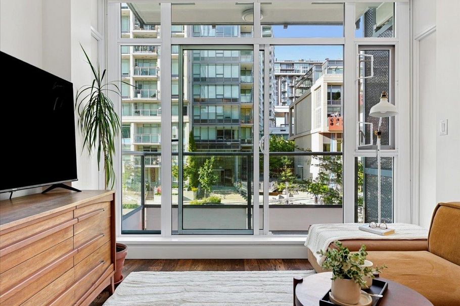 210 108 E 1st Avenue Vancouver, BC - 8