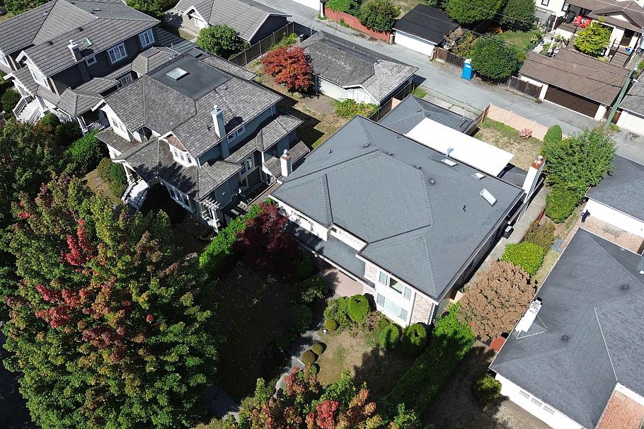 1363 W 48th Avenue Vancouver, BC - 24