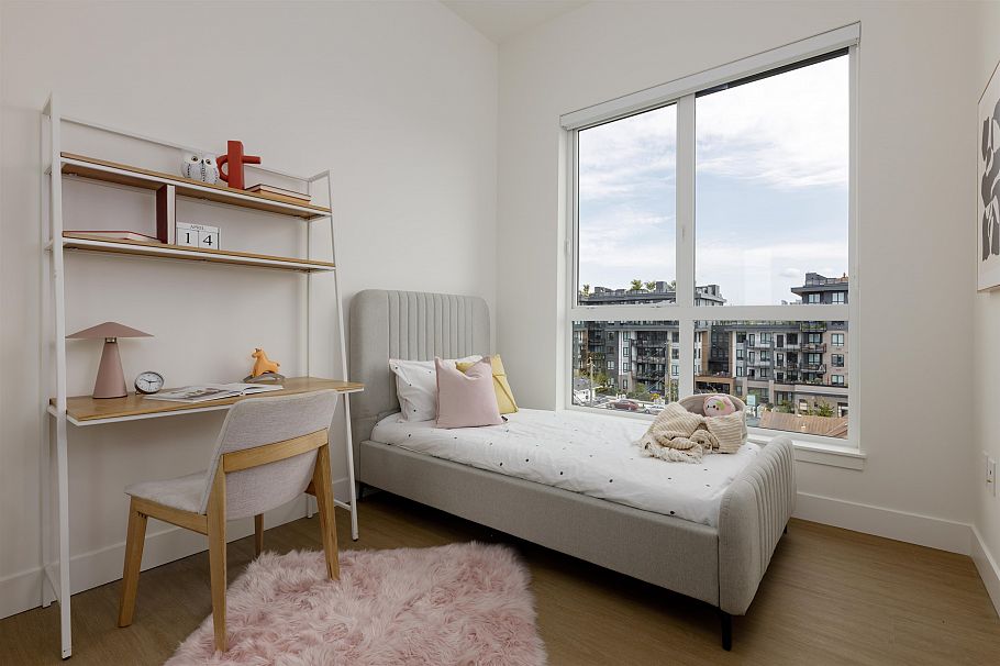 210 2235 E Broadway Vancouver, BC - 11