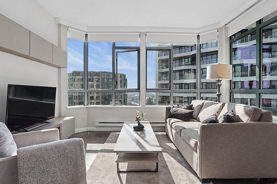 1306 1383 Howe Street Vancouver, BC - 2