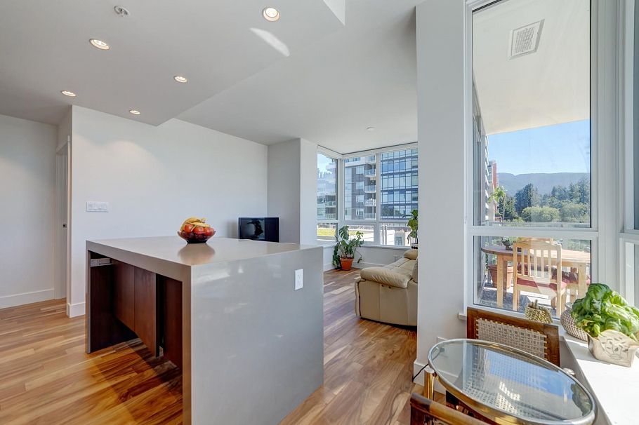 301 1675 Lions Gate Lane North Vancouver, BC - 6