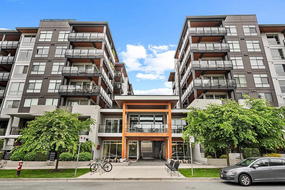614 108 E 8th Street North Vancouver, BC - 16