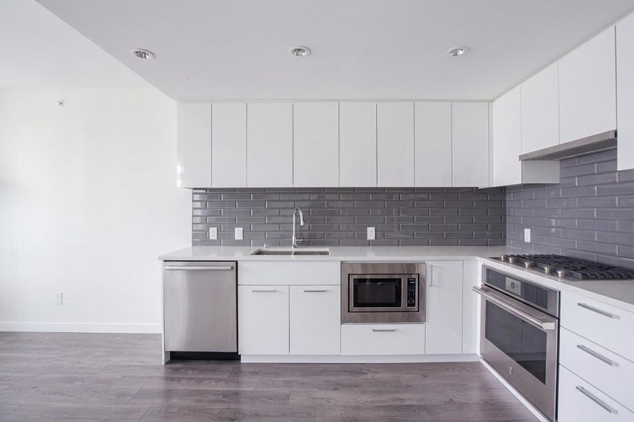 1002 8533 River District Crossing Vancouver, BC - 3