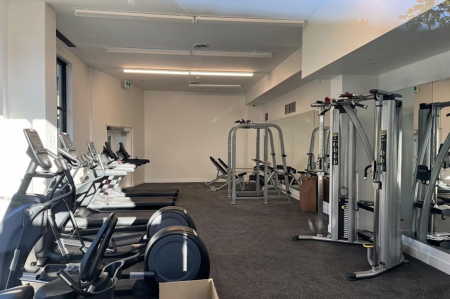 502 1471 Hunter Street North Vancouver, BC - 16