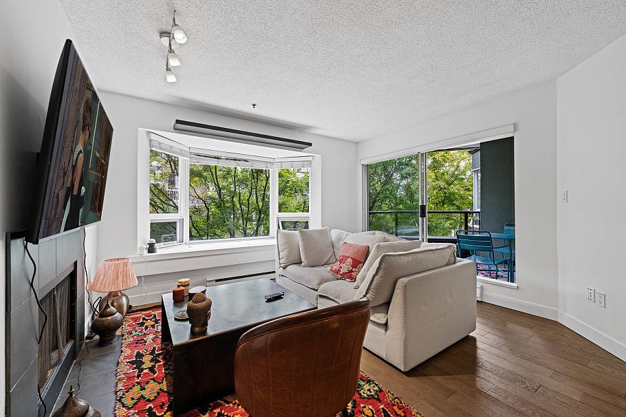304 1925 W 2nd Avenue Vancouver, BC - 4