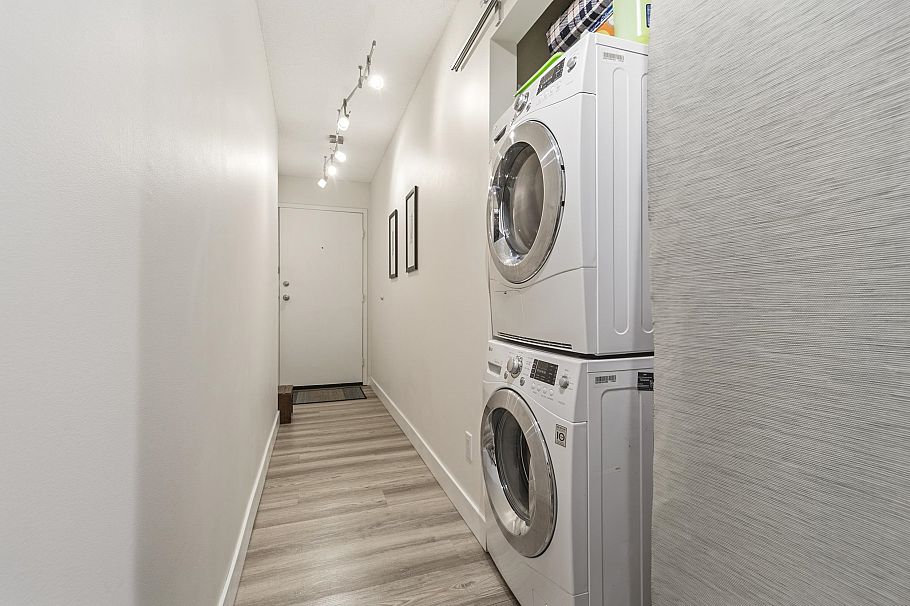 203 270 W 3rd Street North Vancouver, BC - 8