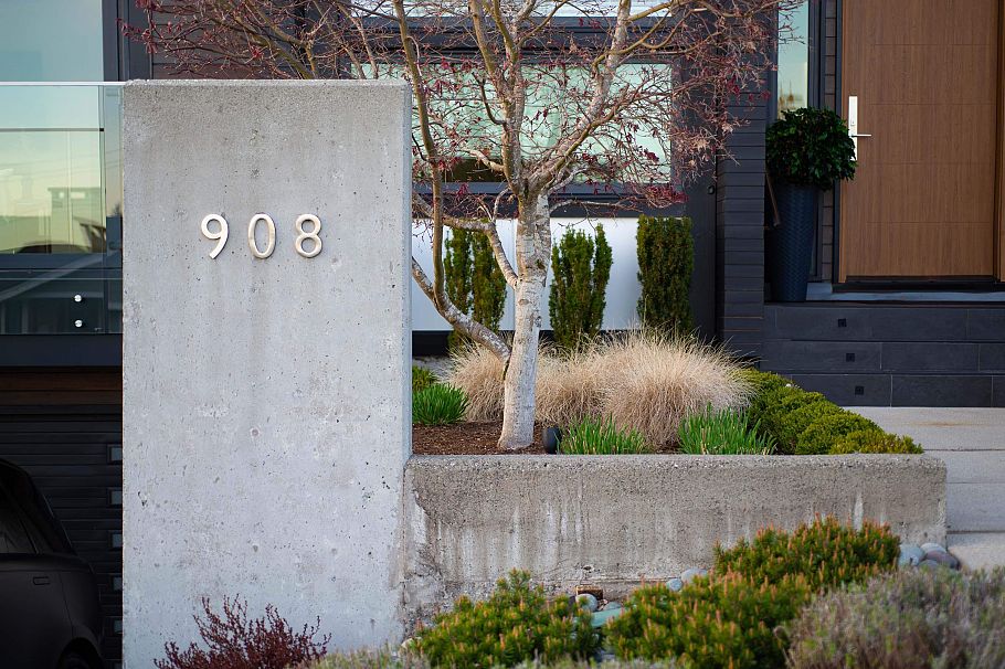 908 Beaconsfield Road North Vancouver, BC - 3