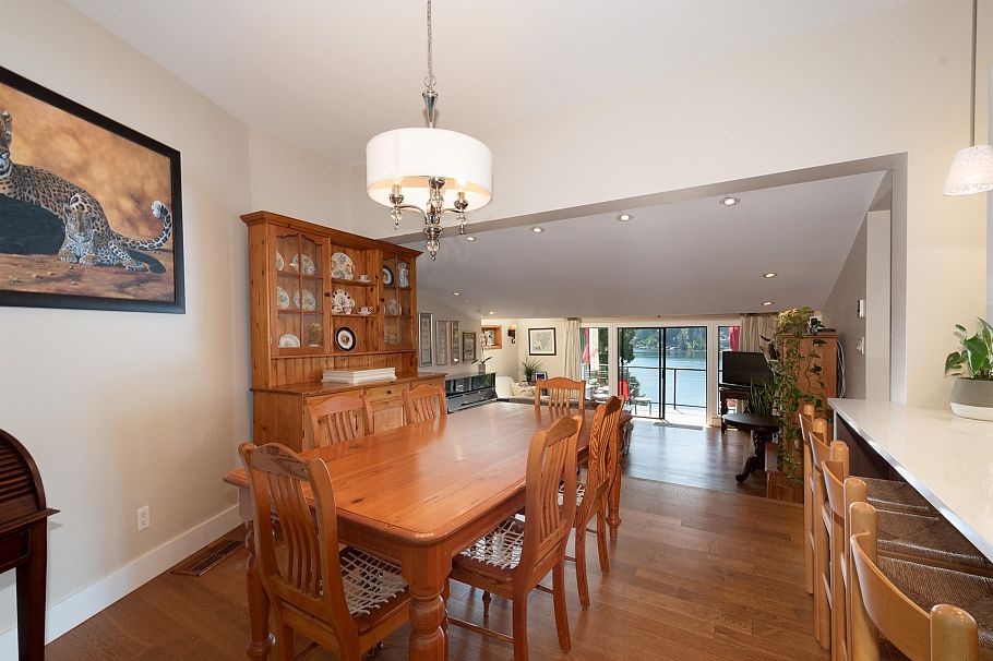 2643 Panorama Drive North Vancouver, BC - 9