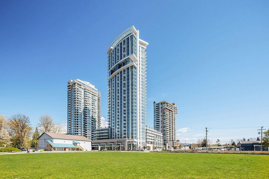 305 1500 Fern Street North Vancouver, BC - 1