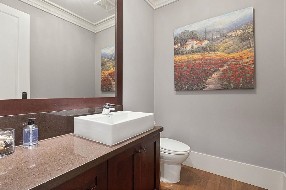 4176 Virginia Crescent North Vancouver, BC - 33