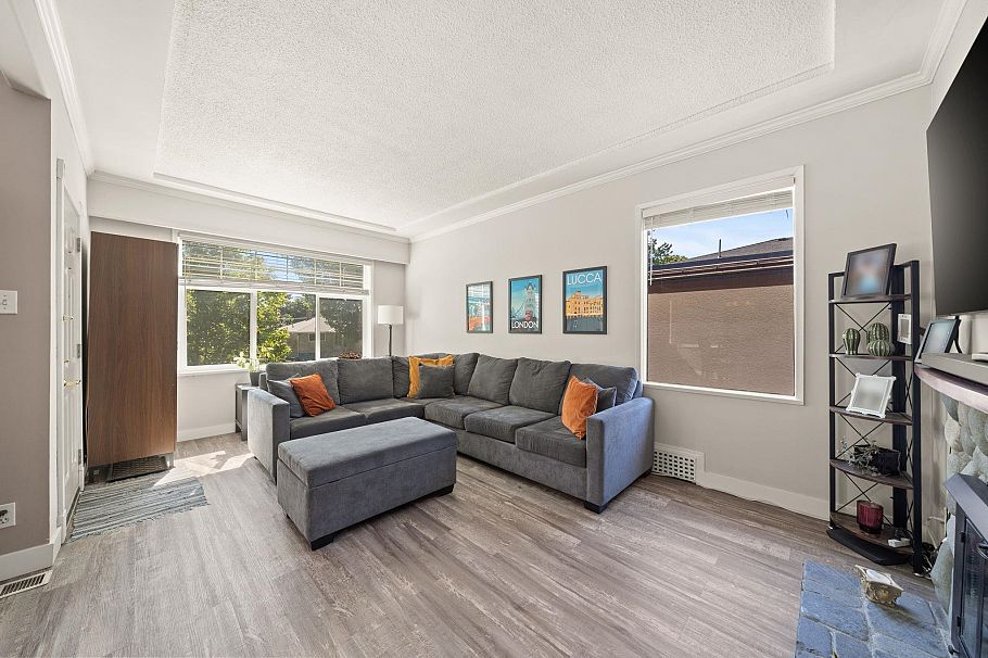 5743 St. Margarets Street Vancouver, BC - 7