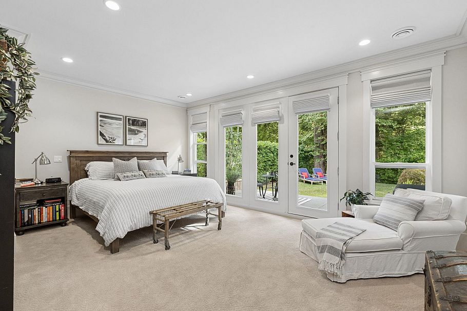 4176 Virginia Crescent North Vancouver, BC - 17