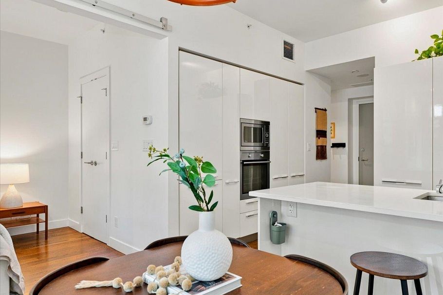 210 108 E 1st Avenue Vancouver, BC - 24