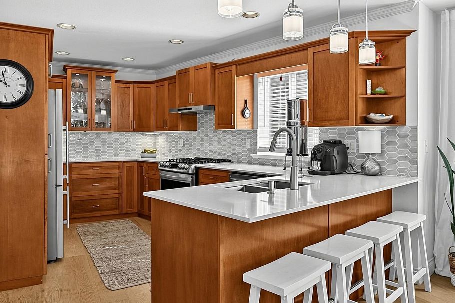 1074 Kilmer Road North Vancouver, BC - 7