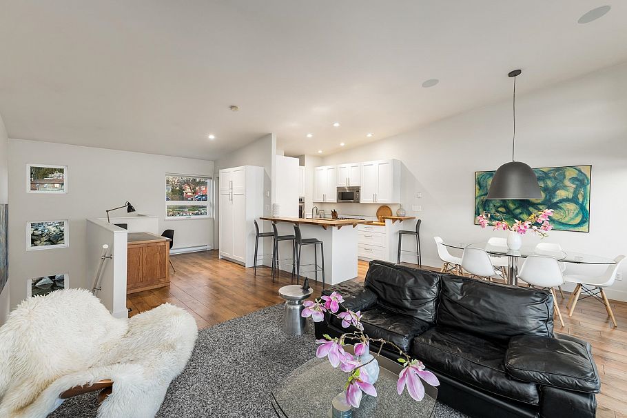 FRSL17 415 W Esplanade Avenue North Vancouver, BC - 17