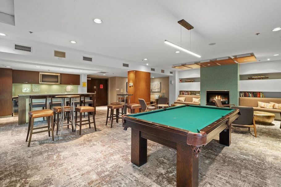 601 1005 Beach Avenue Vancouver, BC - 24