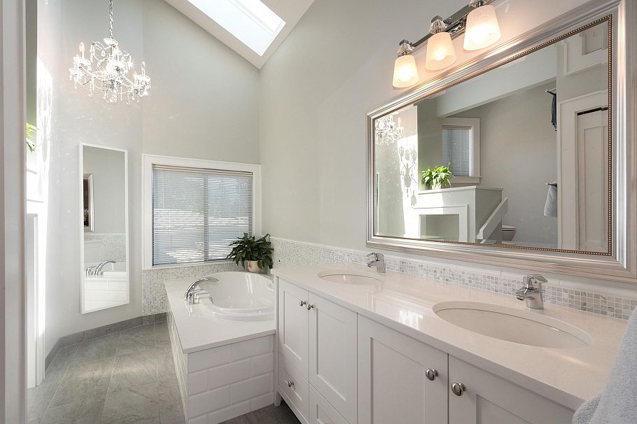 2643 Panorama Drive North Vancouver, BC - 27