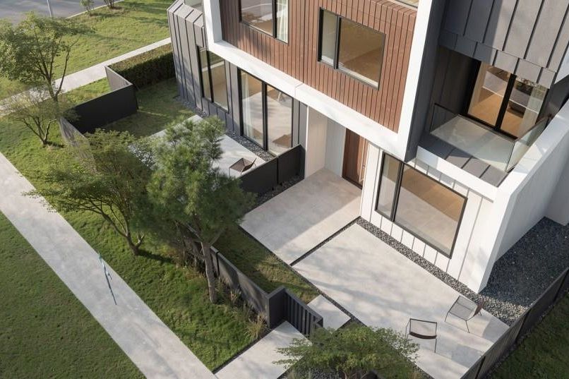 2 2417 Highbury Street Vancouver, BC - 5