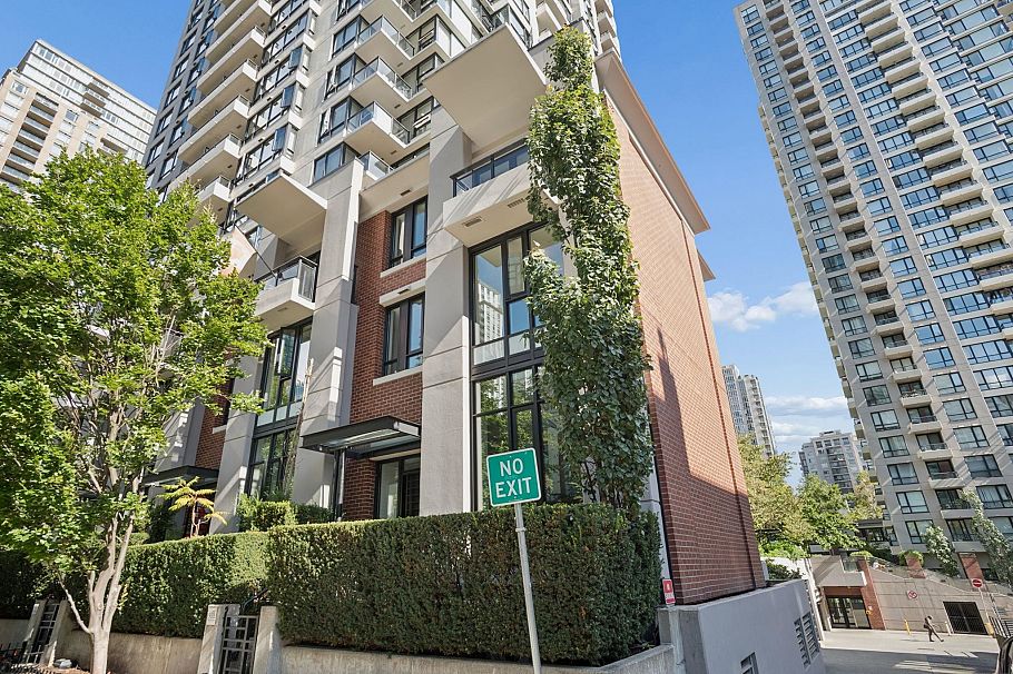 TH938 Homer Street Vancouver, BC - 19