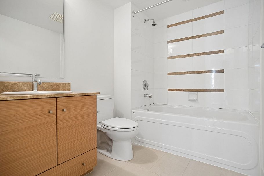 TH938 Homer Street Vancouver, BC - 10