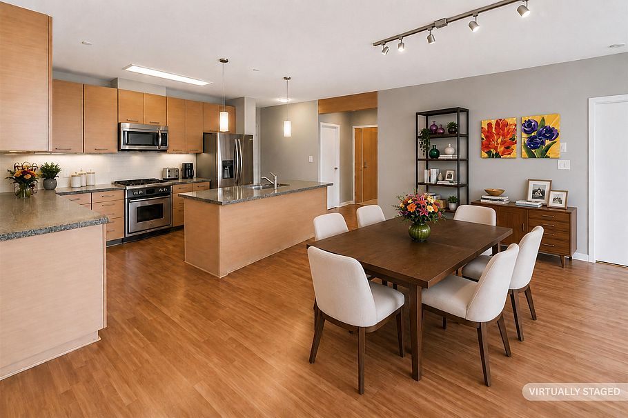 510 530 Raven Woods Drive North Vancouver, BC - 3