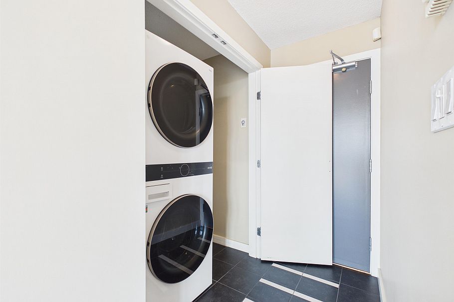 2505 455 Beach Crescent Vancouver, BC - 25