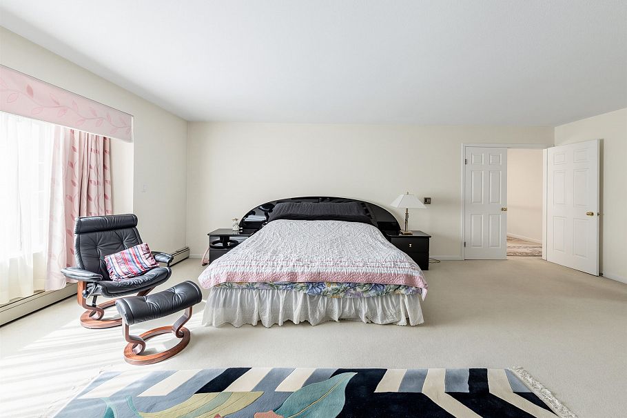 1363 W 48th Avenue Vancouver, BC - 29