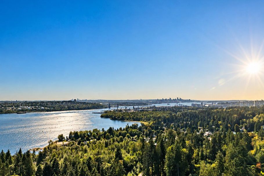 3373 Huntleigh Court North Vancouver, BC - 40