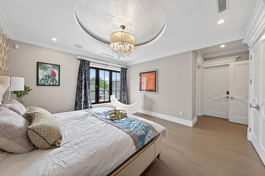 2168 W 22nd Avenue Vancouver, BC - 25