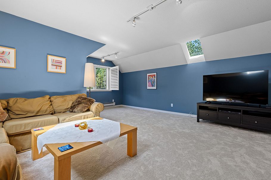 3373 Huntleigh Court North Vancouver, BC - 30