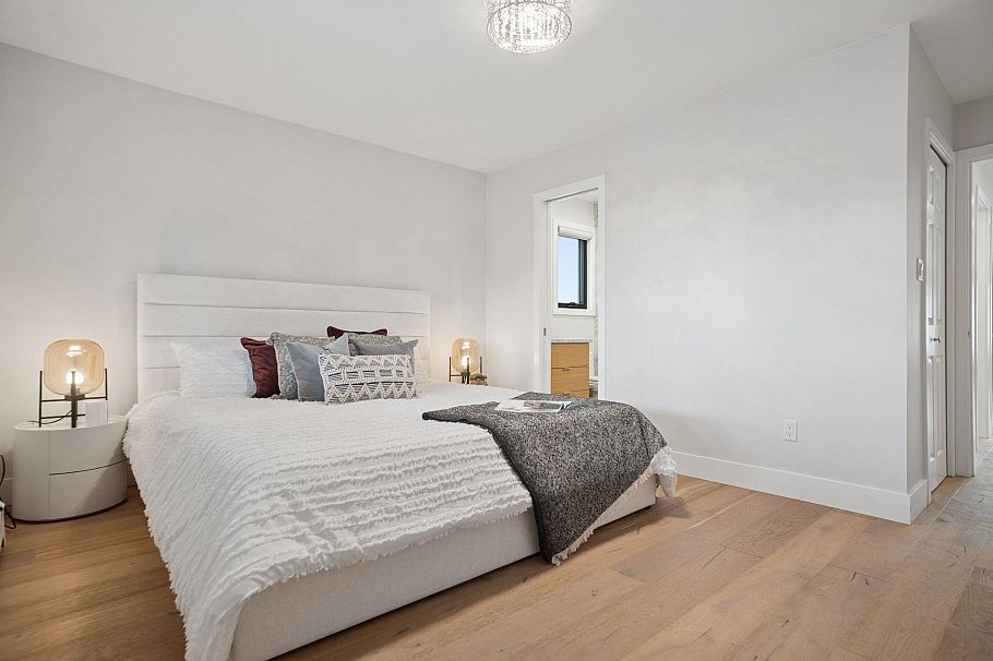 76 E 46th Avenue Vancouver, BC - 20