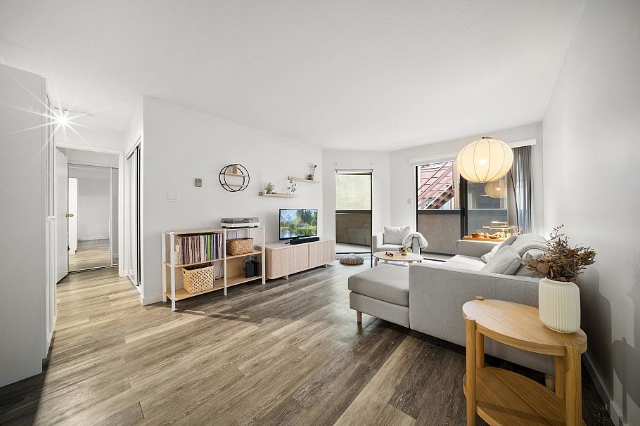 209 975 W 13th Avenue Vancouver, BC - 4