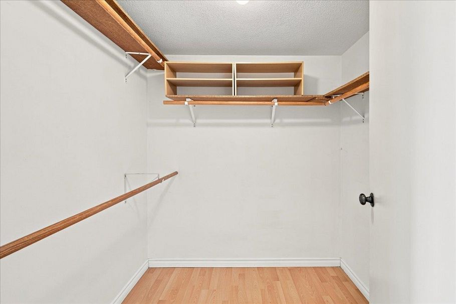 1 1176 W 15th Avenue Vancouver, BC - 23