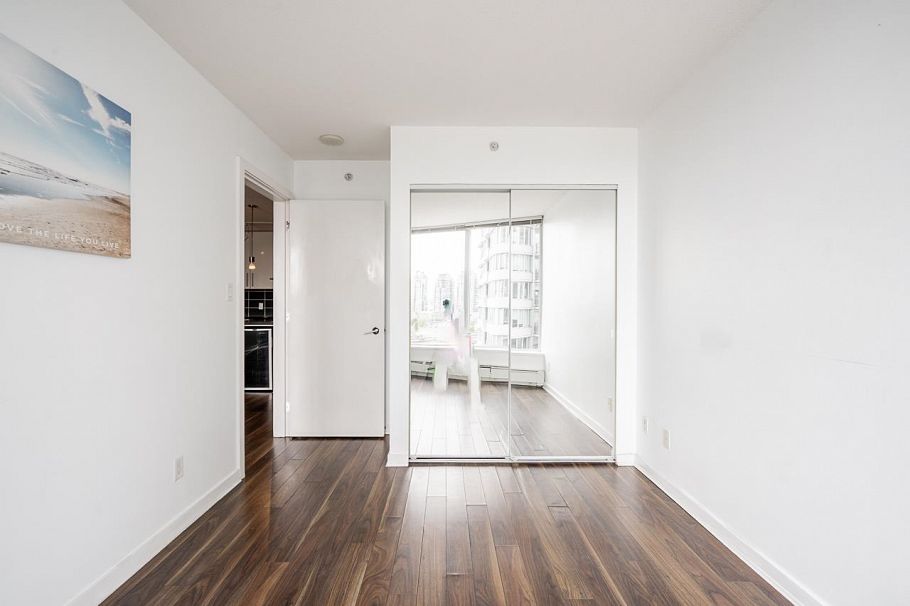 1203 689 Abbott Street Vancouver, BC - 19