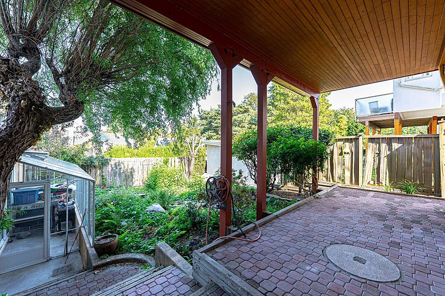 4327 Locarno Crescent Vancouver, BC - 6