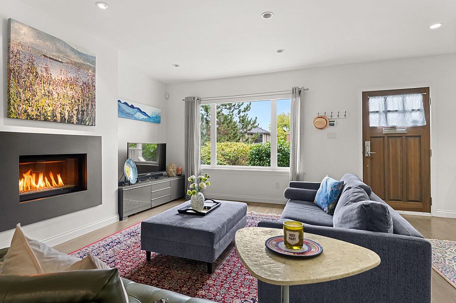 4468 W 14th Avenue Vancouver, BC - 7