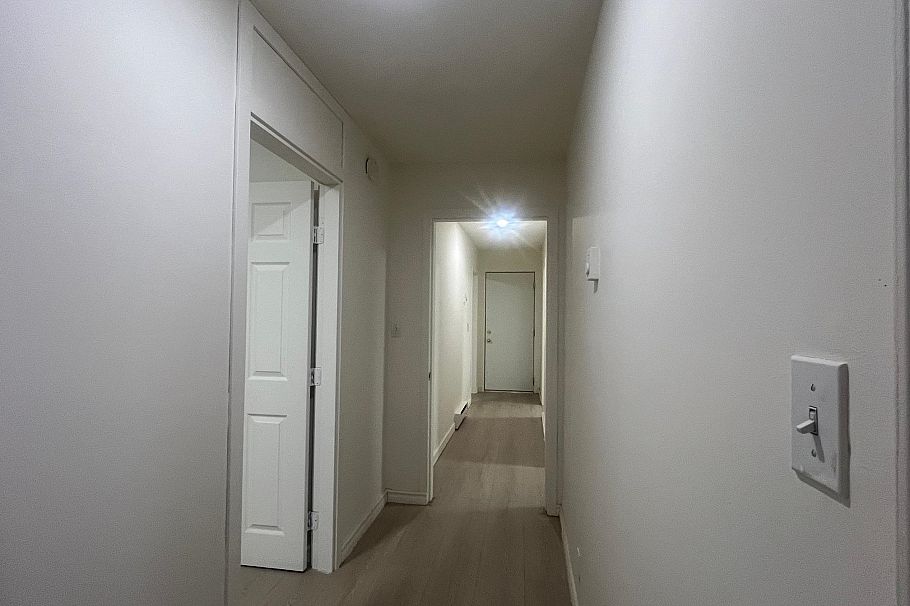 1031 Boundary Road Vancouver, BC - 9