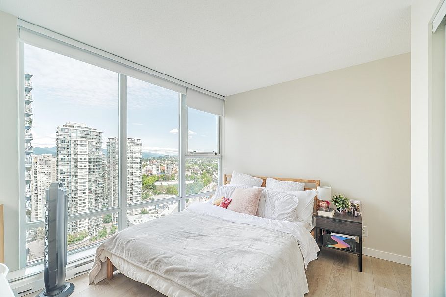 2308 111 W Georgia Street Vancouver, BC - 17