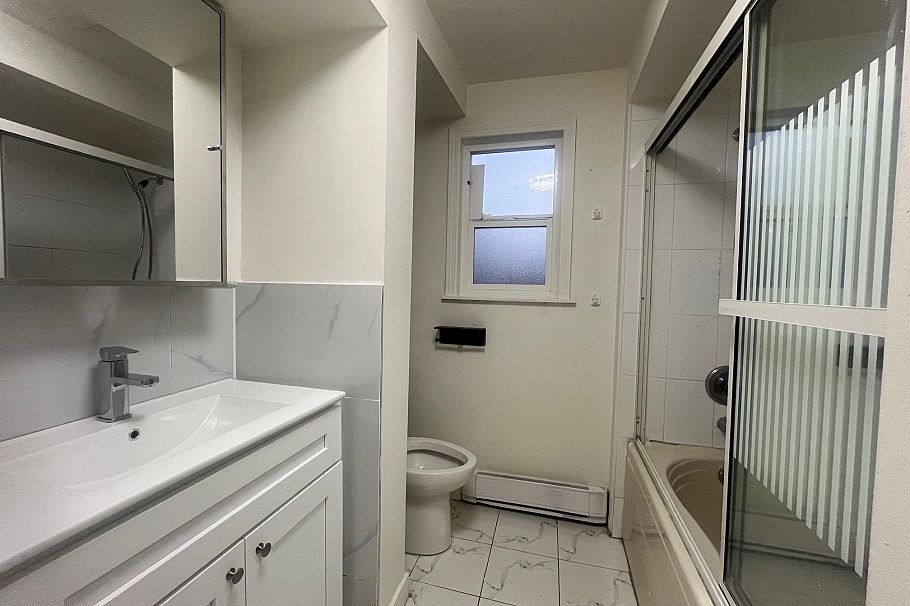 1031 Boundary Road Vancouver, BC - 10