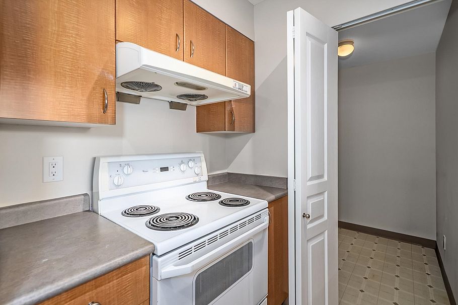 406 5288 Melbourne Street Vancouver, BC - 13