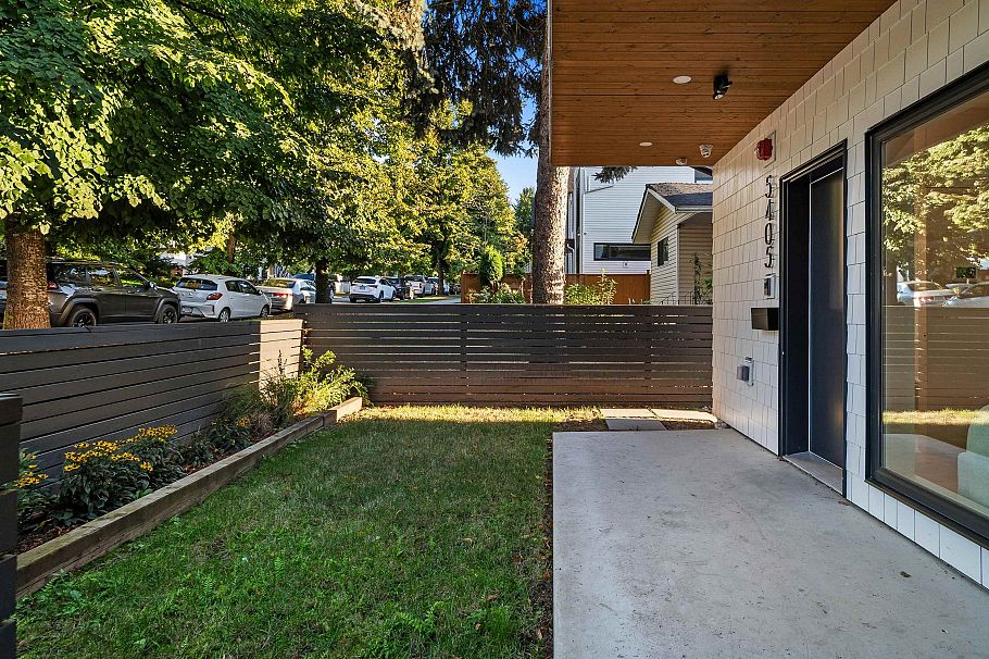 5405 Wales Street Vancouver, BC - 2