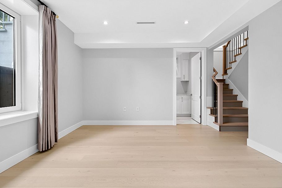 3964 W 21st Avenue Vancouver, BC - 13