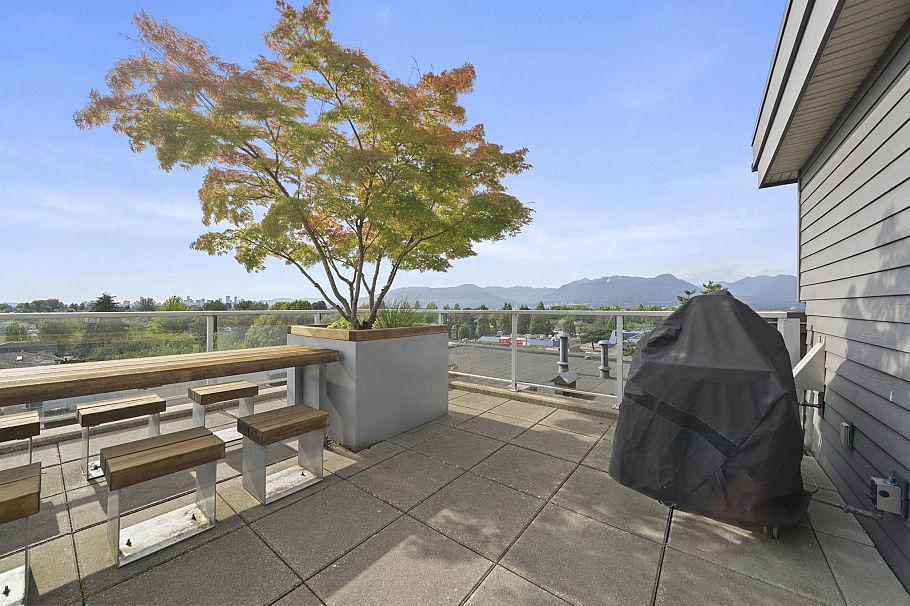 105 2888 E 2nd Avenue Vancouver, BC - 25