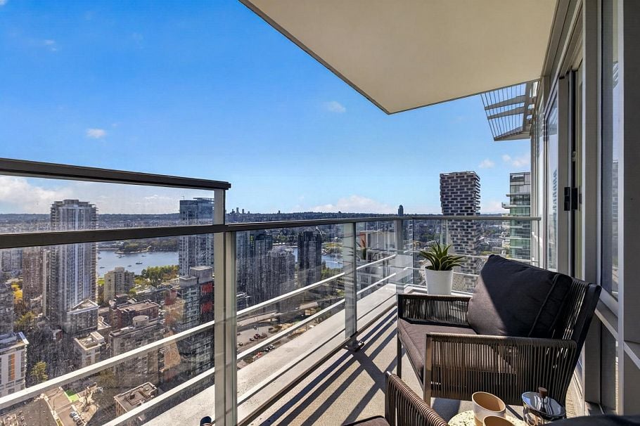 4006 1283 Howe Street Vancouver, BC - 6