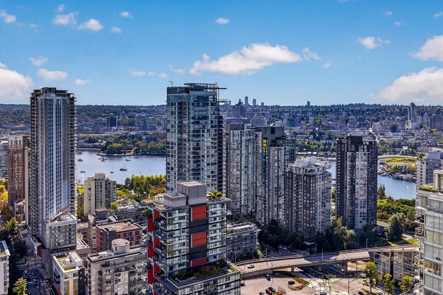 4006 1283 Howe Street Vancouver, BC - 25