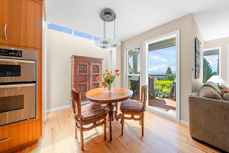 3961 St. Albans Avenue North Vancouver, BC - 20